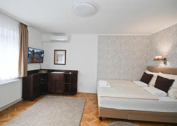 Family Apartment Apartment Eger