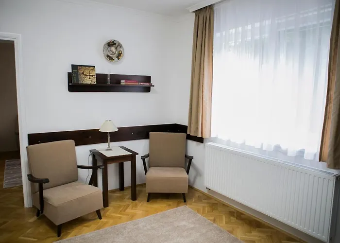 Family Apartment Apartment