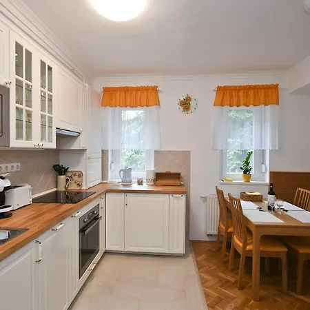 Family Apartment Lejlighed *