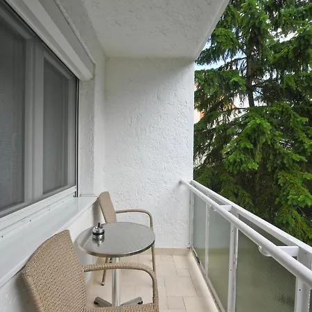Vicente's apartment *